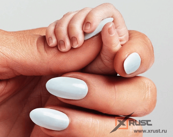 Для Пэрис Хилтон родила суррогатная мать