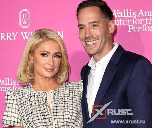 Для Пэрис Хилтон родила суррогатная мать