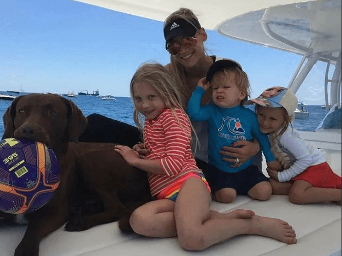 Анна Курникова не хочет выходить замуж за Иглесиаса