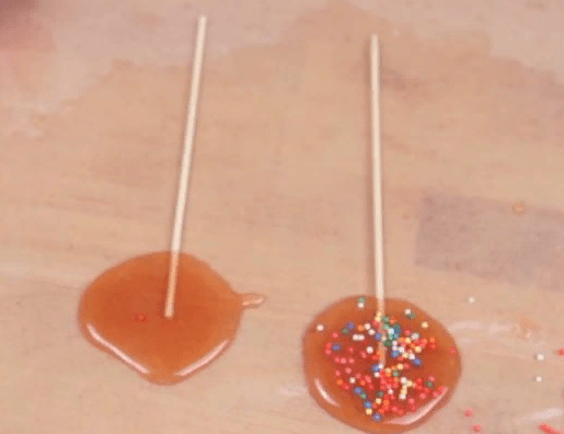 Приготовим  петушок на палочке